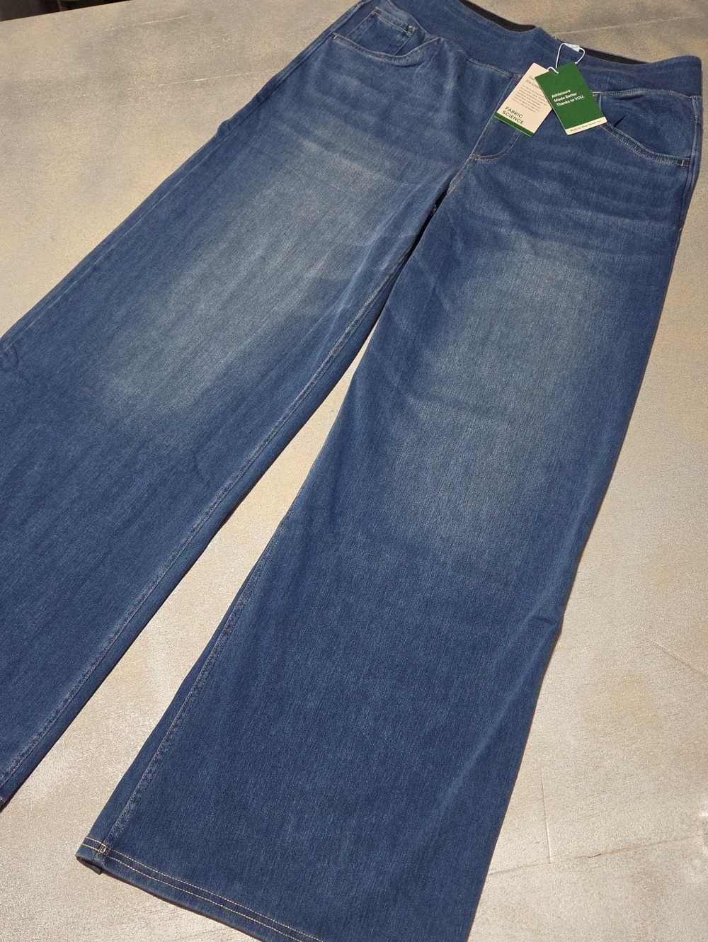 HALARA Indigo Wide-Leg Women's Jeans